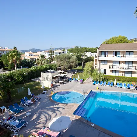 Ξενοδοχείο με διαμερίσματα Eu Bahia Pollenca 4*