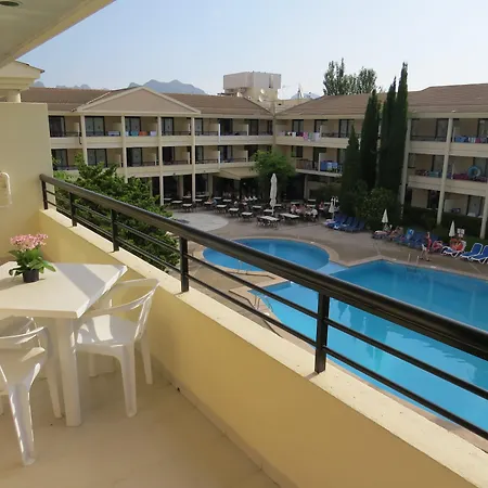 아파트호텔 Bahia Pollensa 포엔샤 항구