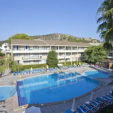 Bahia Pollensa 아파트호텔 4*