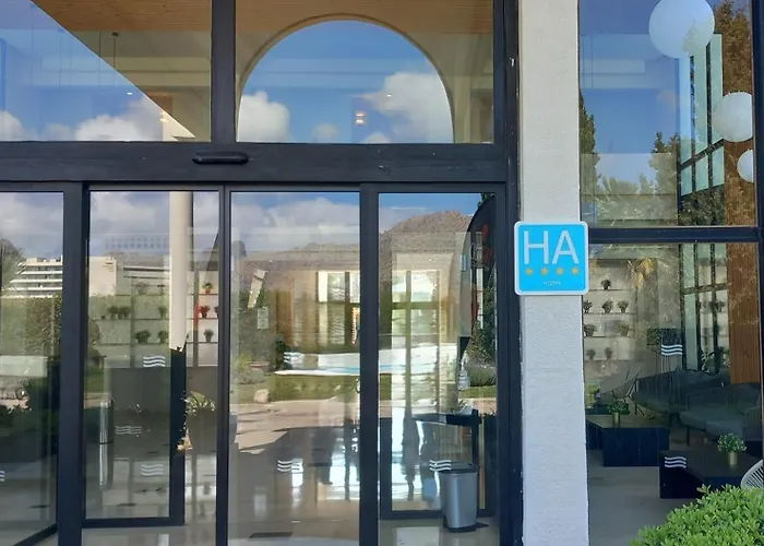 Lägenhetshotell Eu Bahia Pollenca