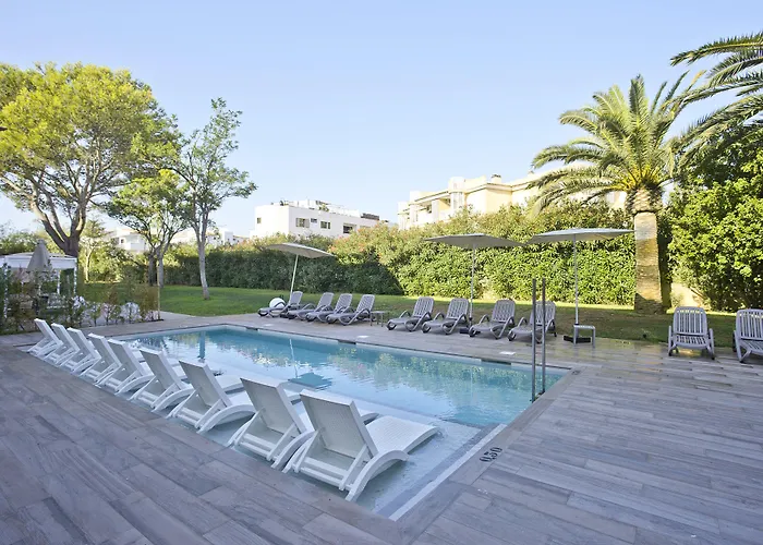 Apart Otel Eu Bahia Pollenca 4*